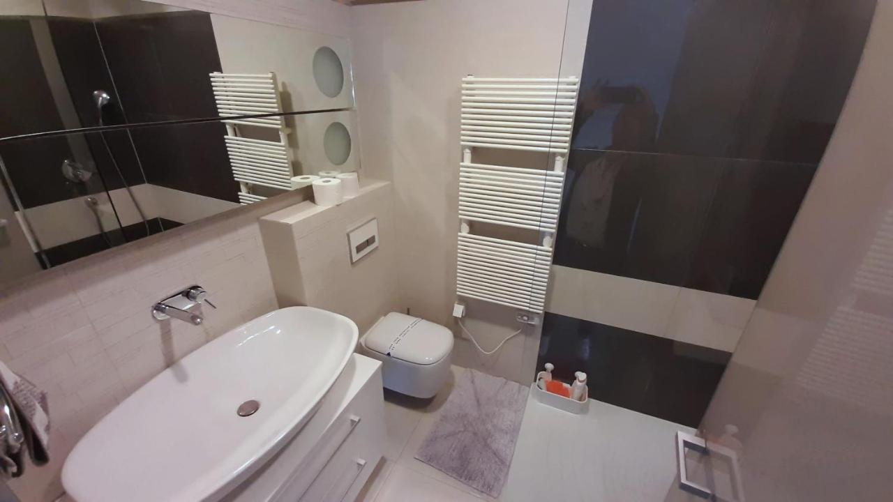 Apartment Iva Omiš Exterior foto